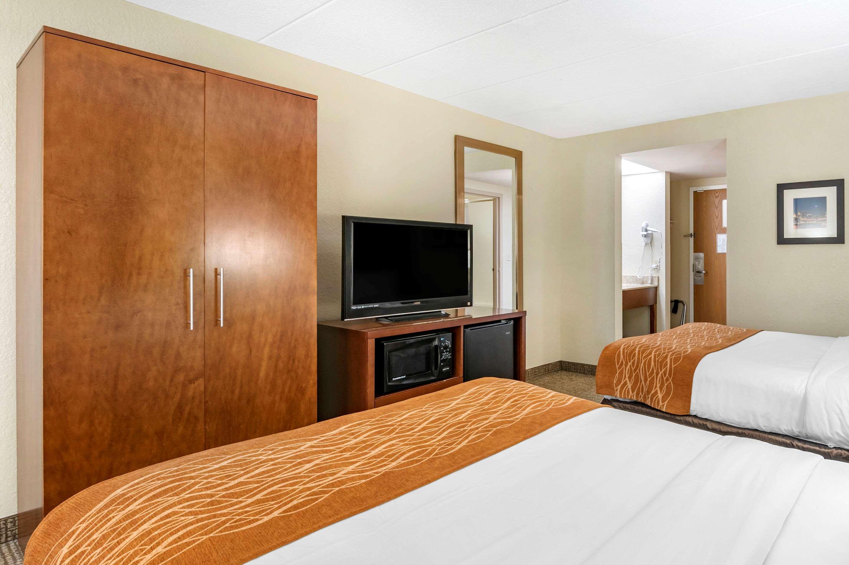 Comfort Inn Northeast Mason Exterior photo