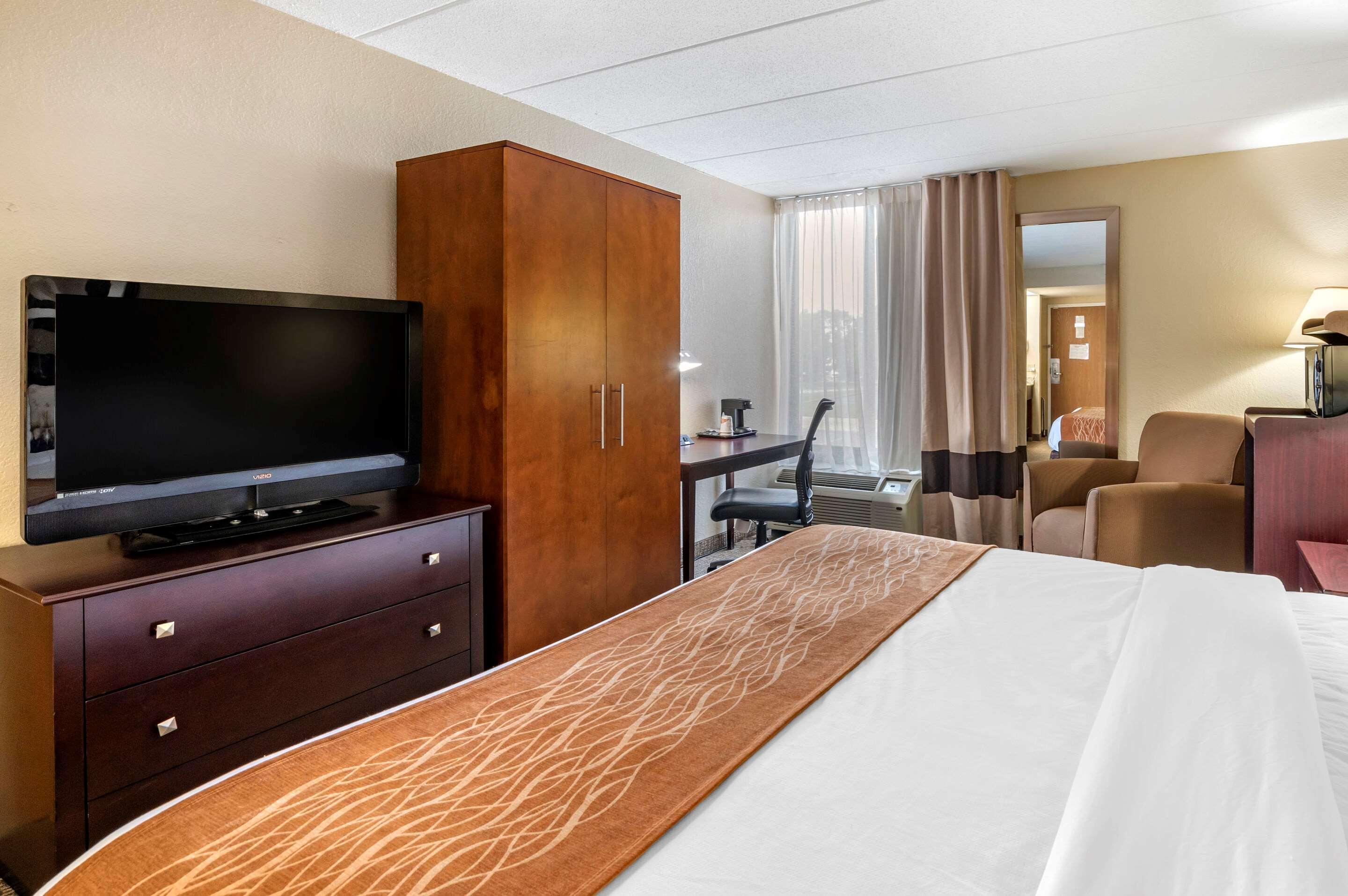 Comfort Inn Northeast Mason Exterior photo