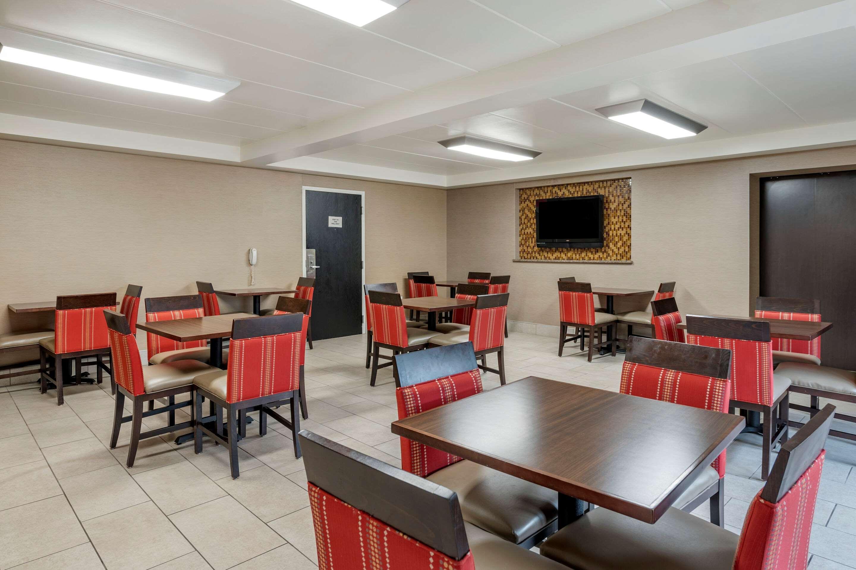 Comfort Inn Northeast Mason Exterior photo